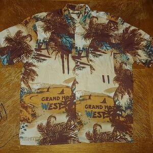 Natural Issue Mens Hawaiian Shirt size L in great